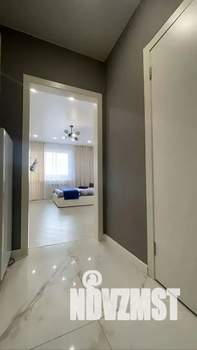 Студия квартира, посуточно, 30м2, 2/22 этаж