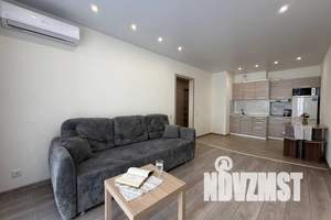 1-к квартира, посуточно, 40м2, 8/17 этаж