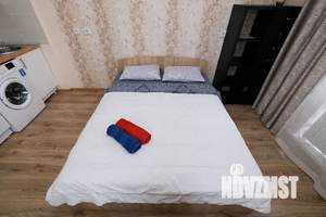 Студия квартира, посуточно, 33м2, 3/27 этаж