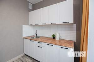 1-к квартира, посуточно, 38м2, 10/17 этаж