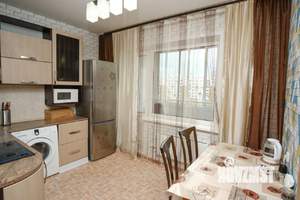 1-к квартира, посуточно, 38м2, 1/1 этаж