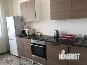 2-к квартира, посуточно, 78м2, 6/25 этаж