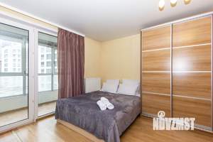 Студия квартира, посуточно, 30м2, 5/18 этаж