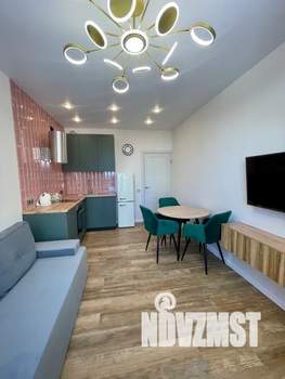 2-к квартира, посуточно, 40м2, 13/30 этаж