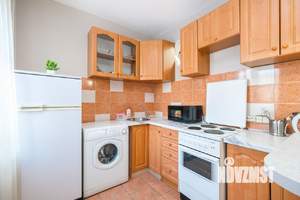 3-к квартира, посуточно, 60м2, 2/5 этаж