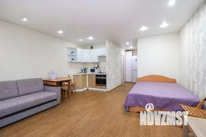 Студия квартира, посуточно, 34м2, 1/18 этаж