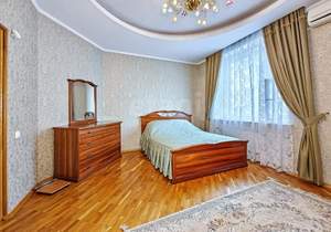 3-к квартира, на длительный срок, 145м2, 3/5 этаж
