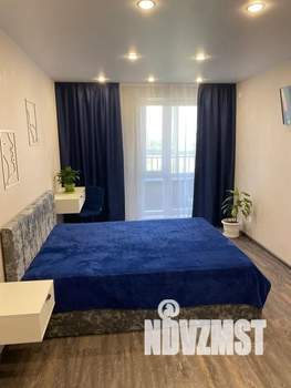 1-к квартира, посуточно, 40м2, 13/17 этаж