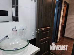 1-к квартира, посуточно, 44м2, 1/1 этаж