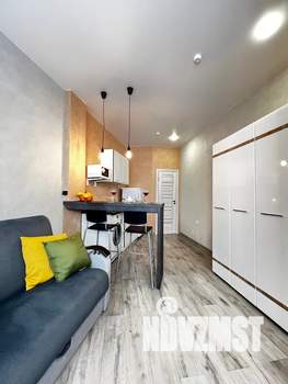 Студия квартира, посуточно, 25м2, 3/17 этаж