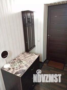 1-к квартира, посуточно, 18м2, 1/1 этаж