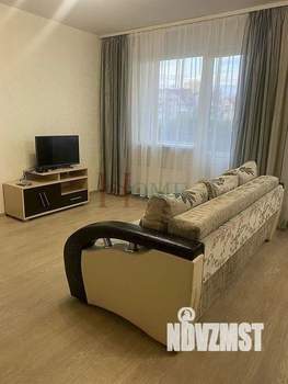 2-к квартира, на длительный срок, 66м2, 3/17 этаж