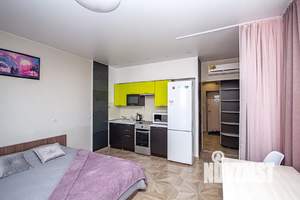 Студия квартира, посуточно, 30м2, 20/25 этаж