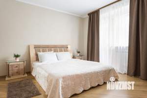 3-к квартира, посуточно, 83м2, 1/9 этаж