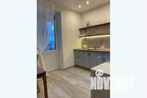 1-к квартира, посуточно, 39м2, 8/18 этаж