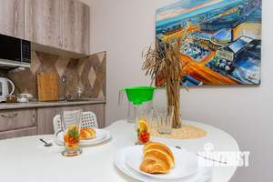 Студия квартира, посуточно, 30м2, 6/25 этаж