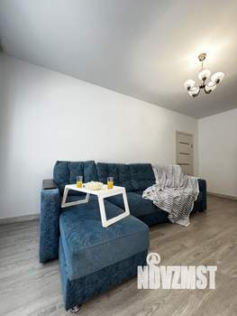 2-к квартира, посуточно, 60м2, 1/1 этаж