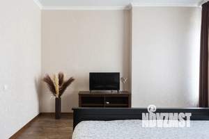 1-к квартира, посуточно, 40м2, 10/24 этаж