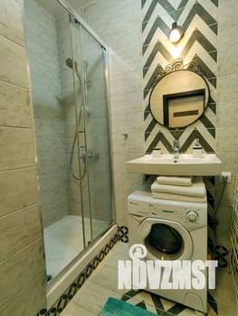 1-к квартира, посуточно, 40м2, 7/8 этаж