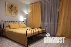 1-к квартира, посуточно, 40м2, 1/10 этаж