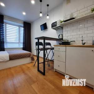 Студия квартира, посуточно, 20м2, 2/23 этаж