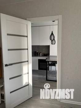 Студия квартира, посуточно, 40м2, 23/26 этаж