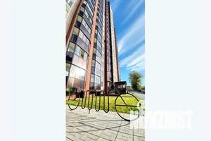 1-к квартира, посуточно, 37м2, 1/18 этаж