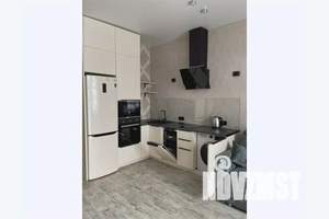 1-к квартира, посуточно, 35м2, 25/25 этаж