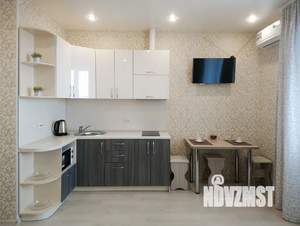 Студия квартира, посуточно, 30м2, 20/25 этаж