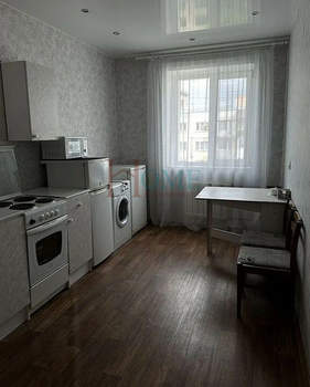 1-к квартира, на длительный срок, 42м2, 8/10 этаж