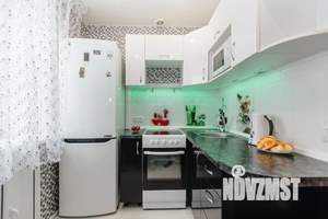 2-к квартира, посуточно, 60м2, 1/1 этаж