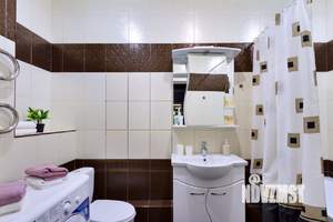 1-к квартира, посуточно, 35м2, 2/25 этаж