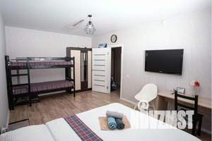 1-к квартира, посуточно, 37м2, 2/18 этаж