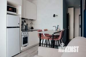 2-к квартира, посуточно, 40м2, 13/25 этаж