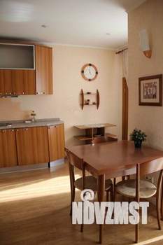 1-к квартира, посуточно, 43м2, 1/1 этаж