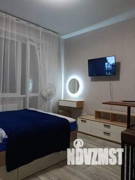 Студия квартира, посуточно, 22м2, 12/18 этаж