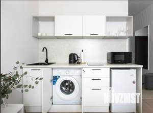 Студия квартира, посуточно, 20м2, 2/10 этаж