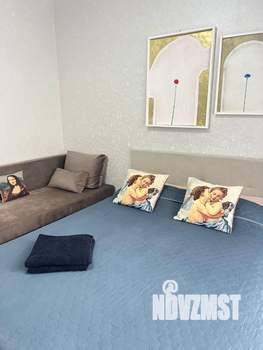 Студия квартира, посуточно, 33м2, 2/17 этаж