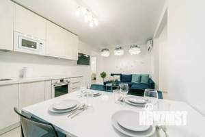 3-к квартира, посуточно, 54м2, 1/5 этаж