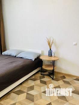 Студия квартира, посуточно, 25м2, 2/17 этаж