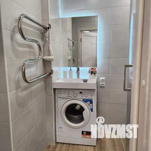 Студия квартира, посуточно, 30м2, 10/25 этаж