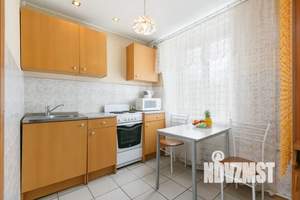 1-к квартира, посуточно, 33м2, 3/5 этаж