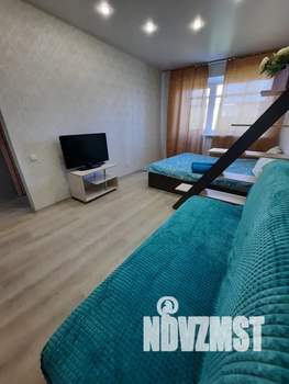 1-к квартира, посуточно, 32м2, 4/5 этаж