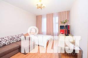 1-к квартира, посуточно, 38м2, 2/13 этаж