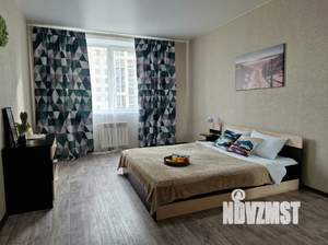 1-к квартира, посуточно, 40м2, 12/25 этаж