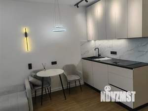 Студия квартира, посуточно, 35м2, 10/25 этаж