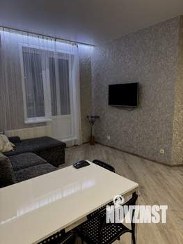 Студия квартира, на длительный срок, 47м2, 8/25 этаж