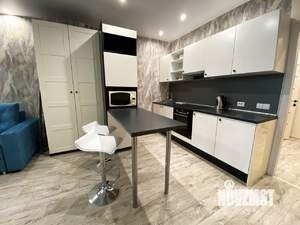 Студия квартира, посуточно, 45м2, 23/25 этаж