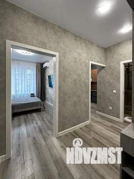 1-к квартира, посуточно, 35м2, 9/30 этаж