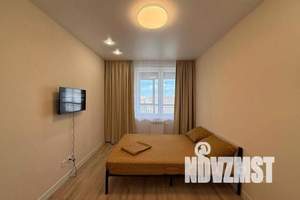 1-к квартира, посуточно, 40м2, 18/21 этаж